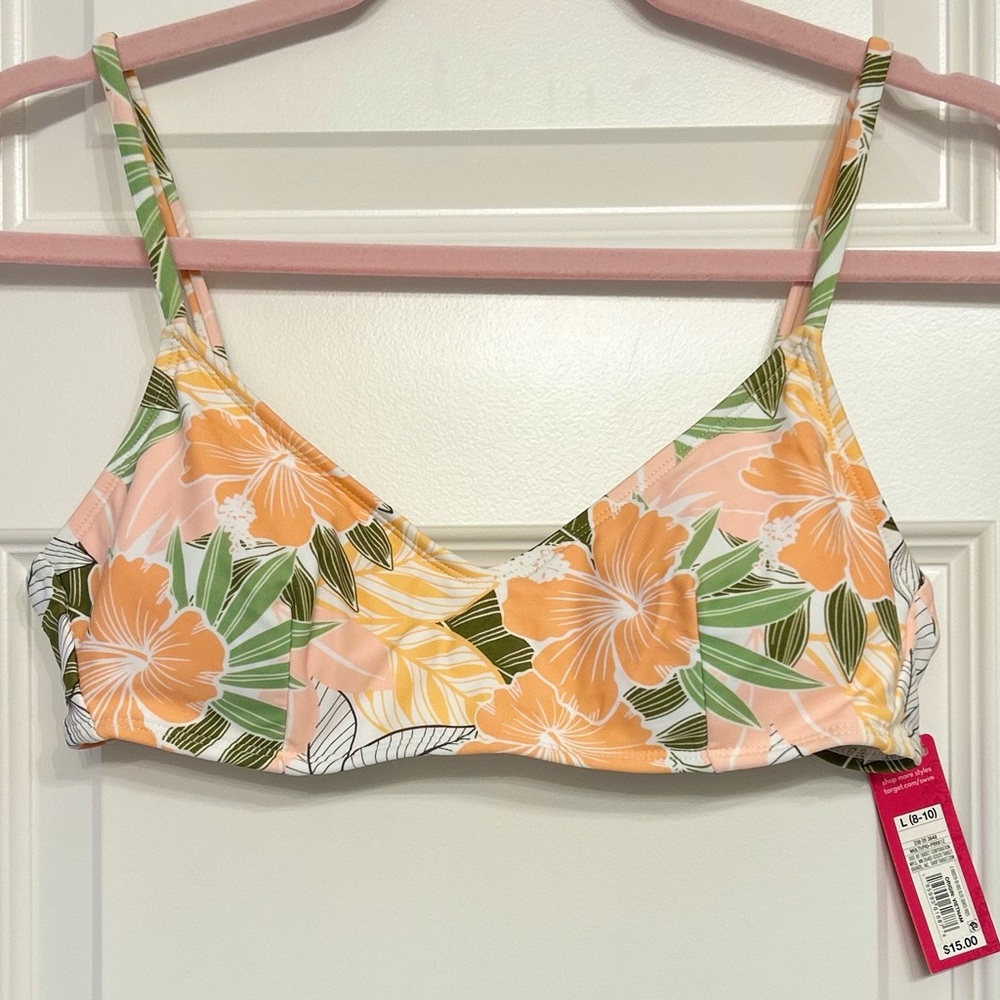 Floral Bikini Top (NWT)